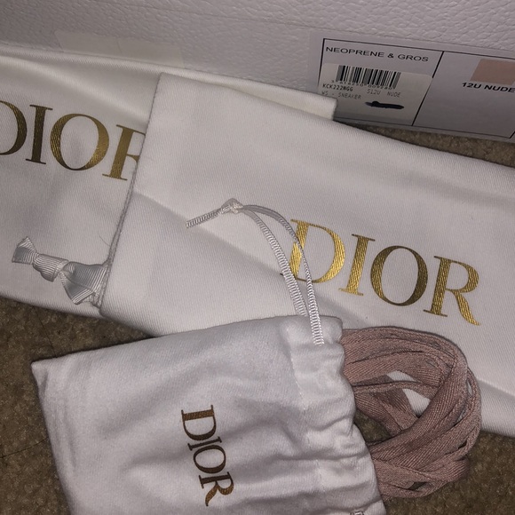 Women Dior Sneakers - Picture 4 of 6